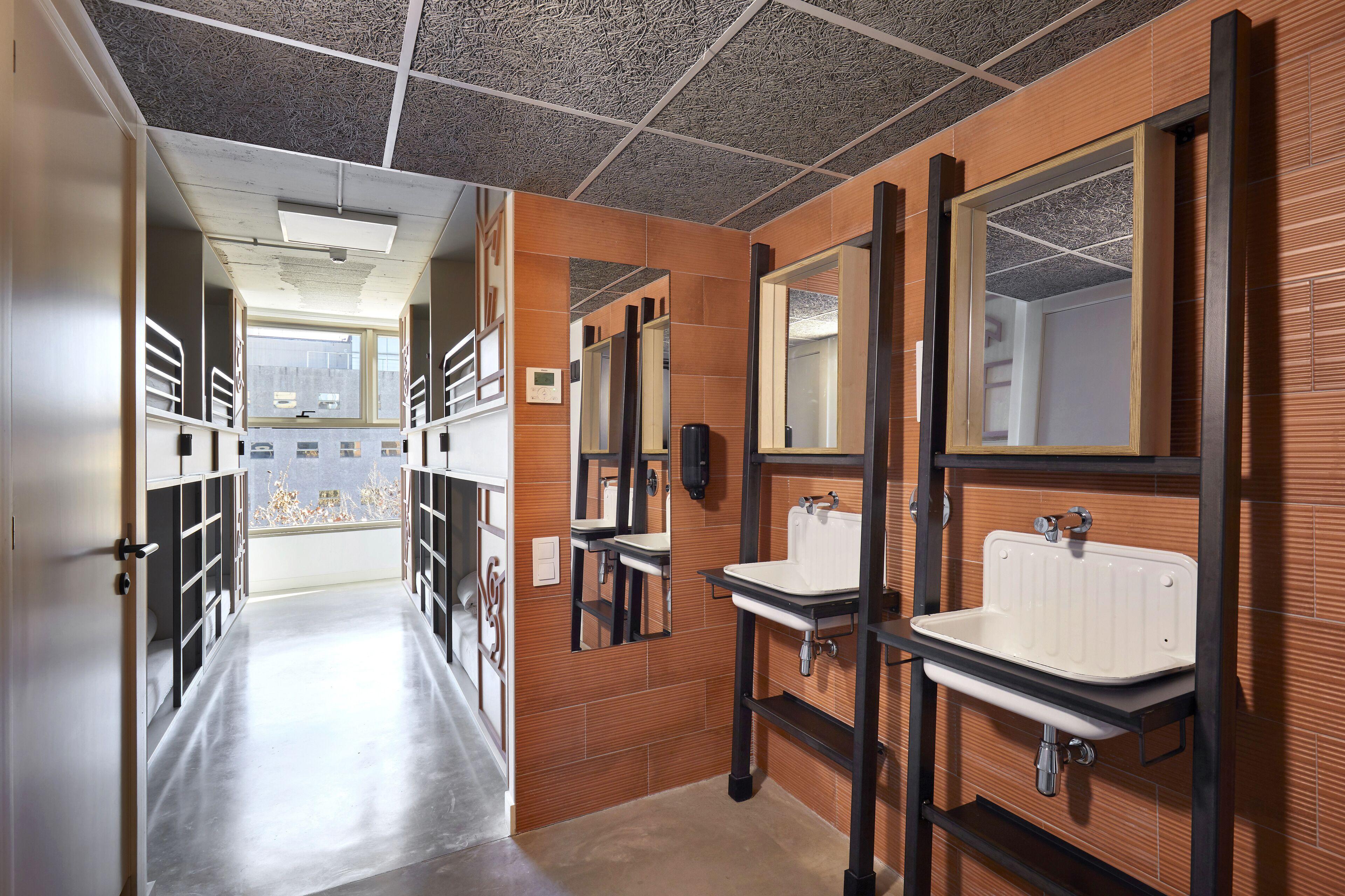 Unite Hostel Barcelona — Fotoğraflar 2